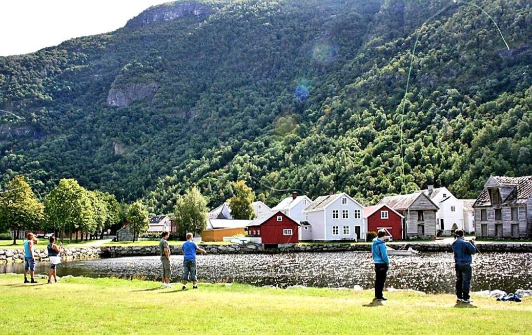 Villa Kvammehuset Pa Gamle Lærdalsøyri Esterno foto