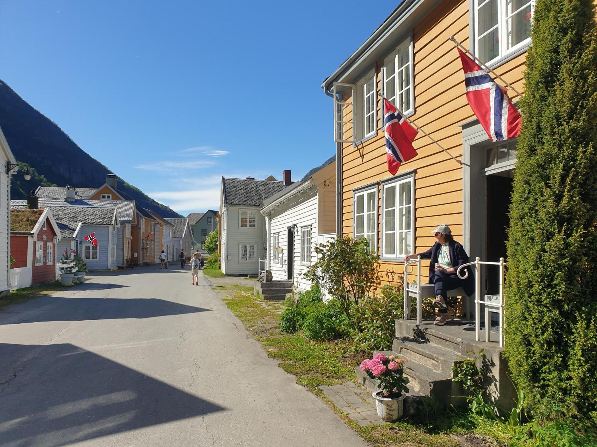 Villa Kvammehuset Pa Gamle Lærdalsøyri Esterno foto